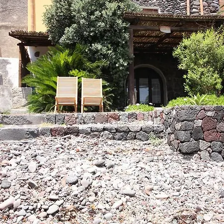 La Casa Di Via Lungomare Santa Marina Salina