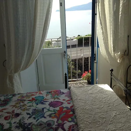 La Casa Di Via Lungomare Vakantiehuis Santa Marina Salina
